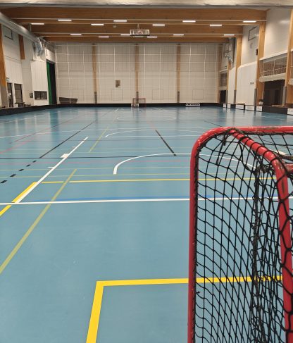 Liikuntahalli koko salin varaus muu käyttö työttömät,eläkeläiset,alle18v ja vehmaalaiset