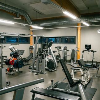 Kuntosali 1kk aikuinen